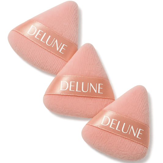 Set of 3 soft-touch velvet tear-shaped powder puffs for smooth, precise makeup application with pressed powder.